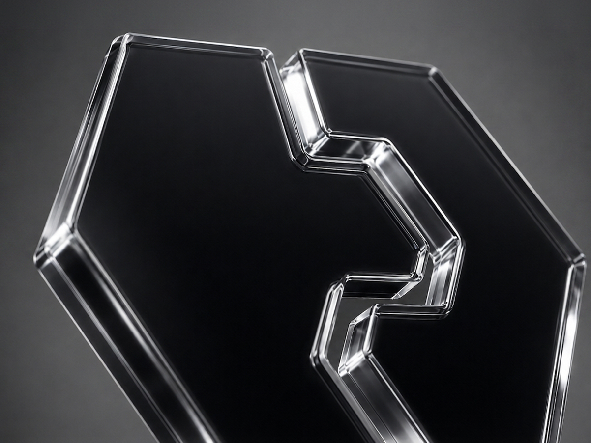 Interlocking chrome forms representing Manufacturer Partnership