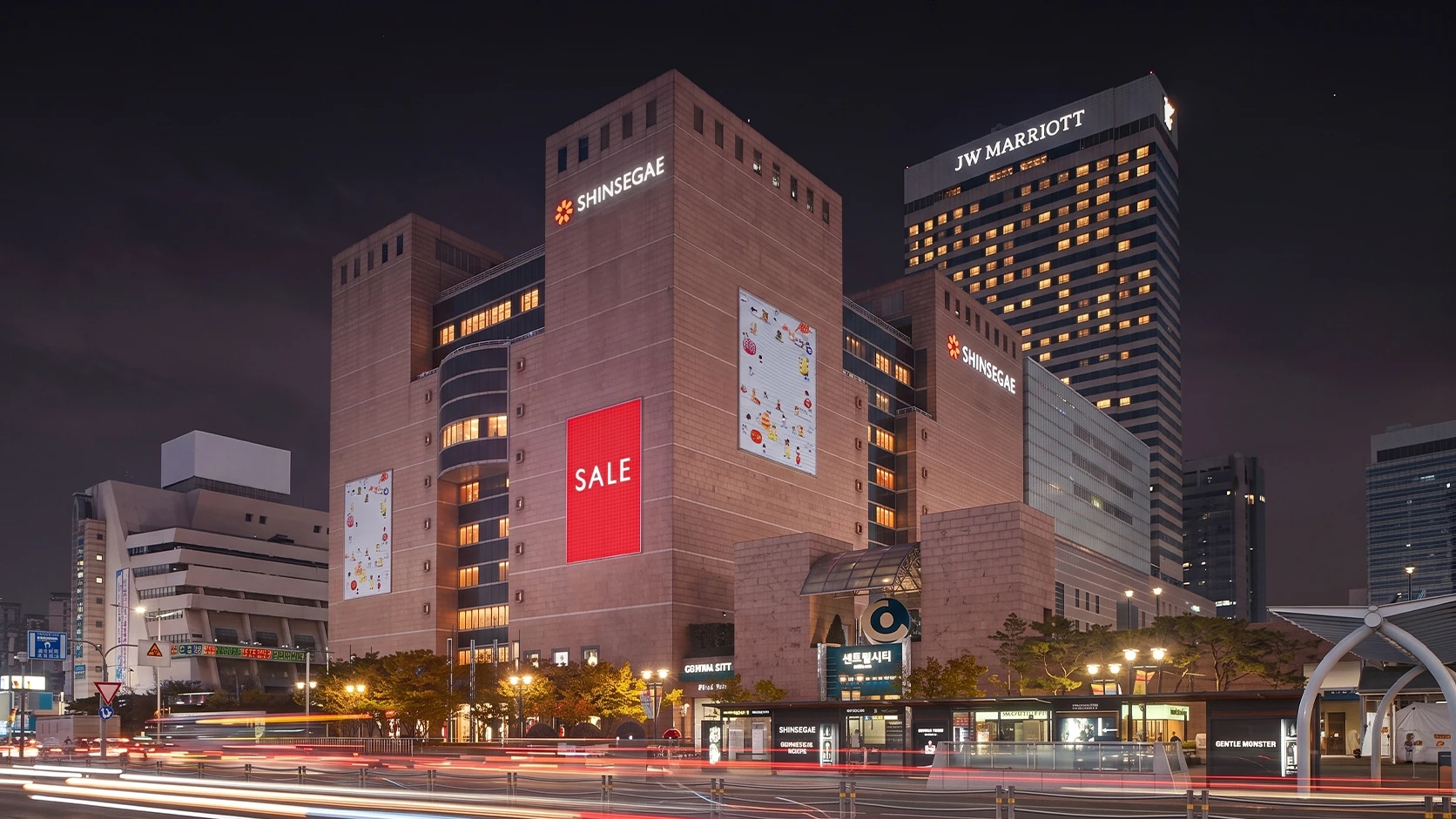 VAKUEN Opens Its First Permanent Store at Shinsegae Department Store Gangnam
